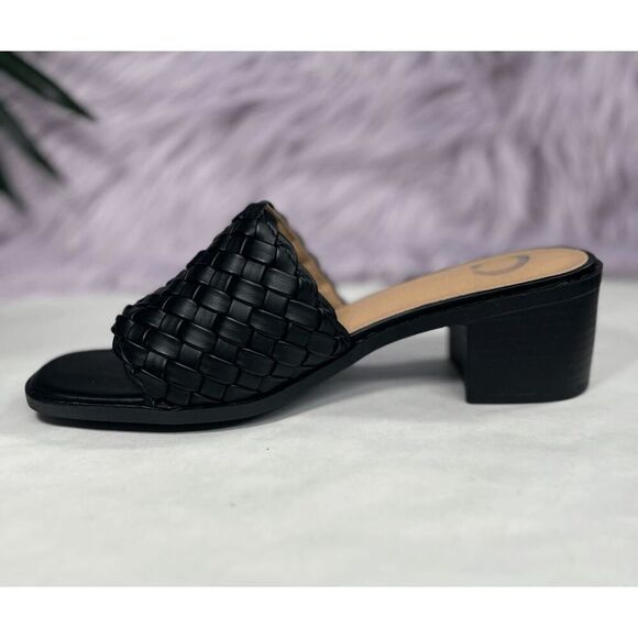 Journee Collection Women's Fylicia Woven Sandals - Black 7.5M - Picture 2 of 8